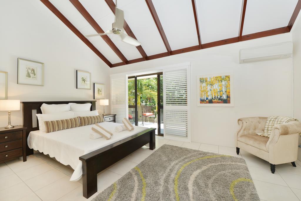Sea La Villa Port Douglas Room photo