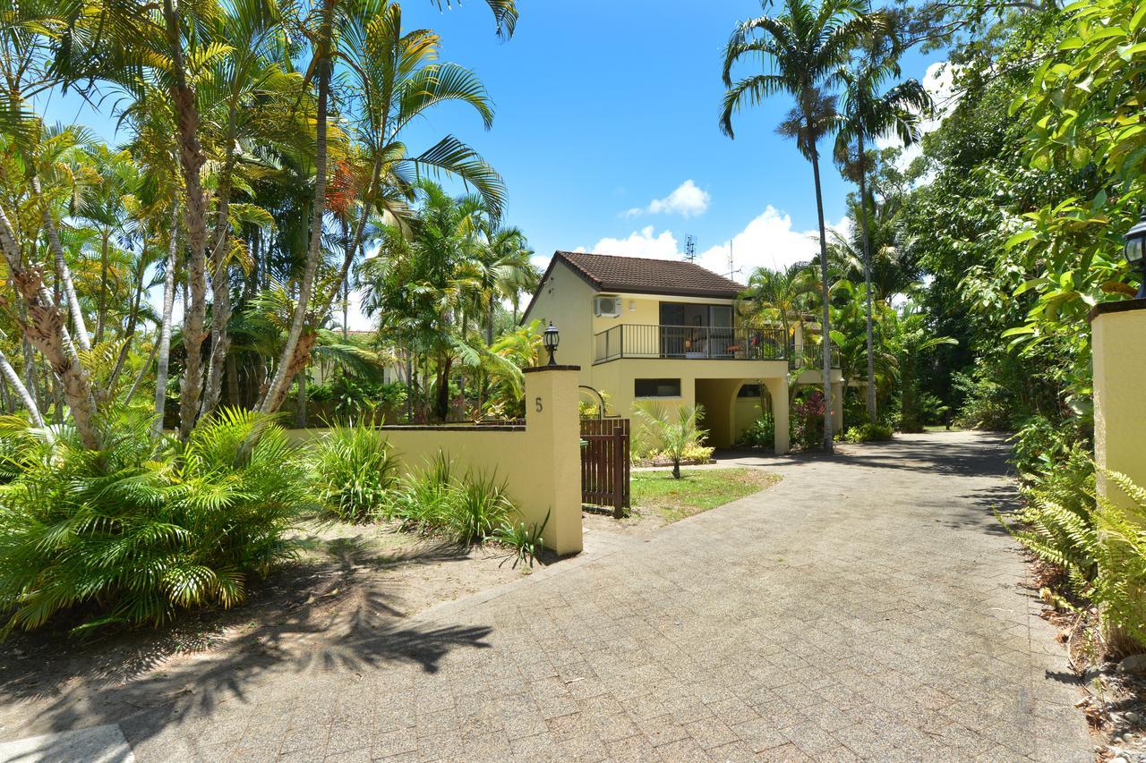 Sea La Villa Port Douglas Exterior photo
